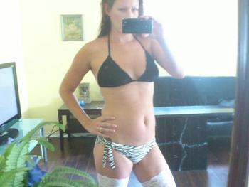 , 35  female escort, Kingston