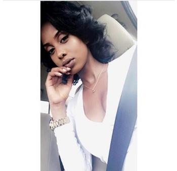 , 22 African American female escort, Kingston