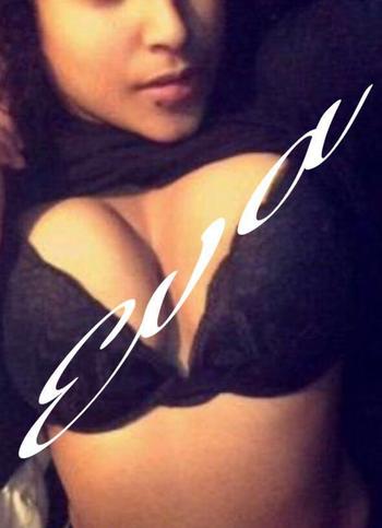 , 22  female escort, Kingston