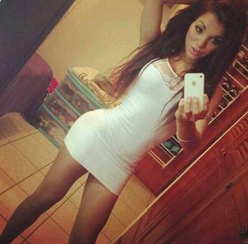 , 25  female escort, Kingston